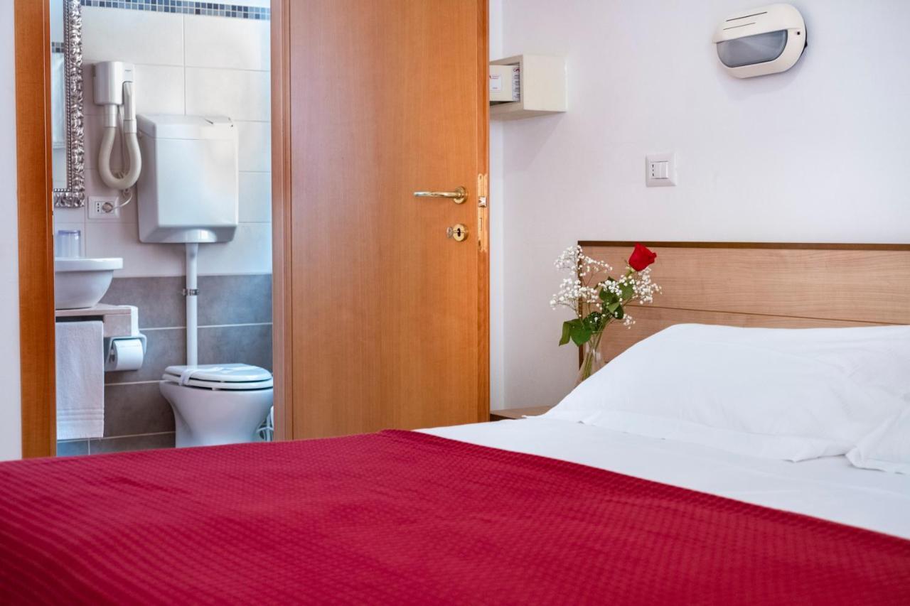 Hotel Ravello Adults Only Rimini Exterior photo