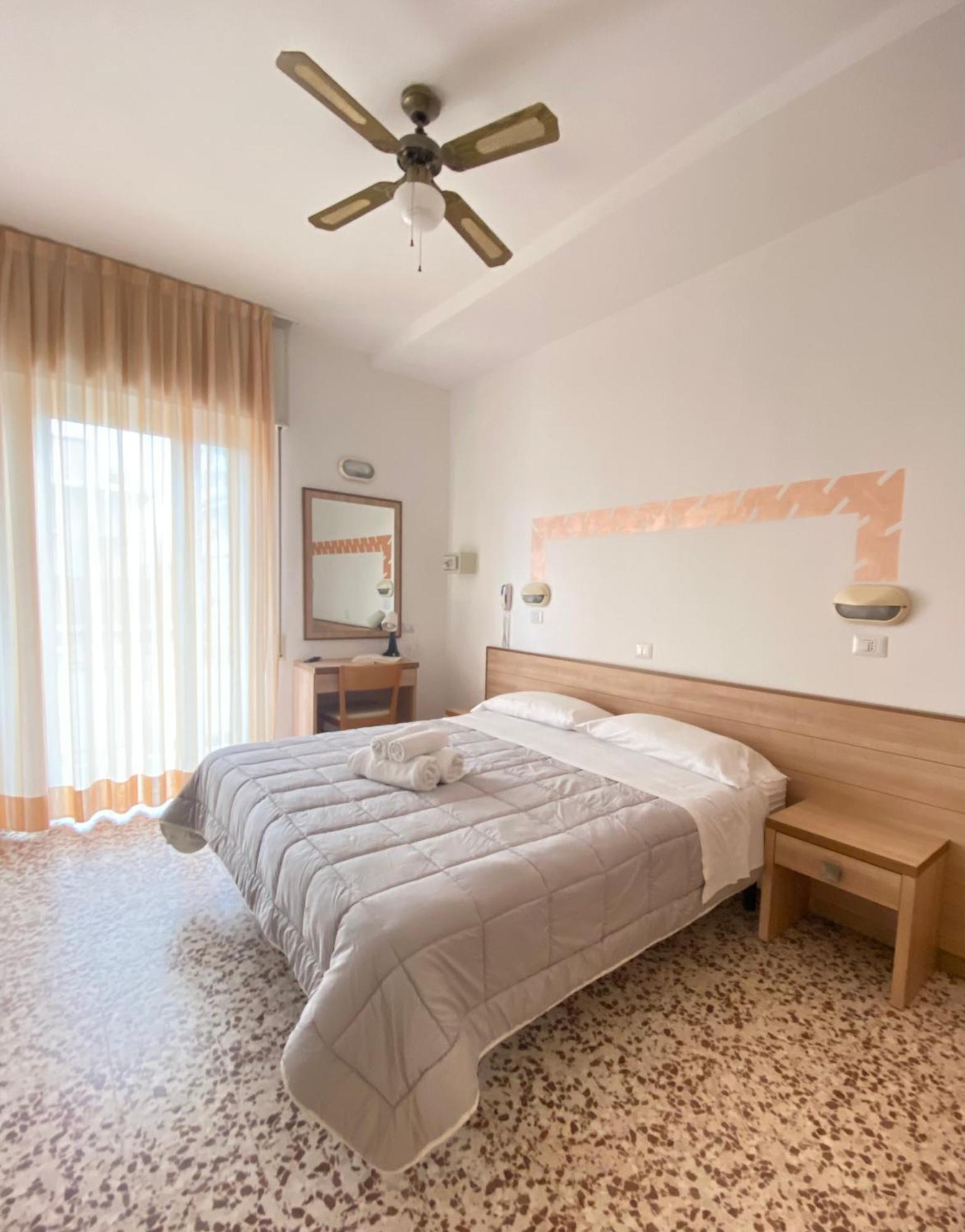 Hotel Ravello Adults Only Rimini Exterior photo