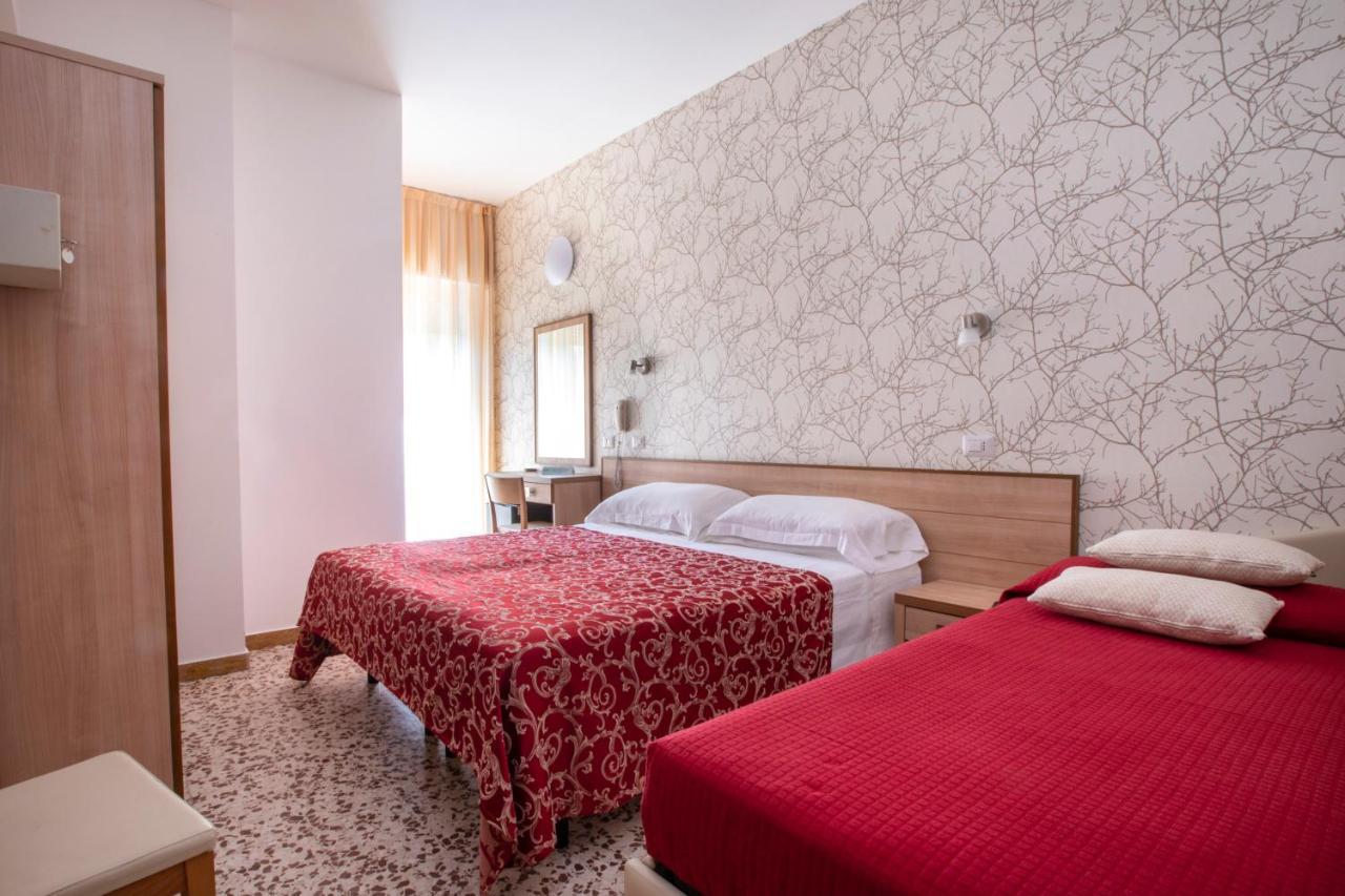 Hotel Ravello Adults Only Rimini Exterior photo